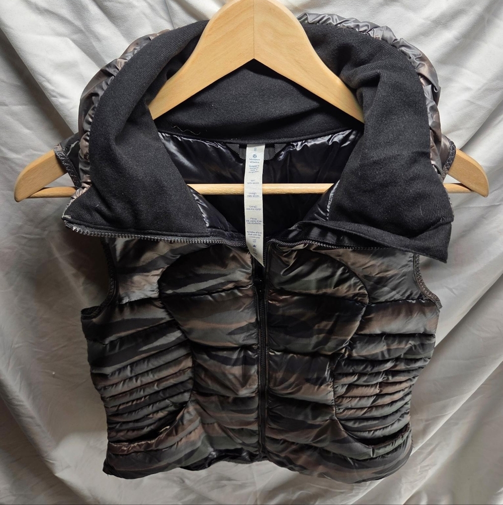🔥 LULULEMON “Fluffin’ Awesome” Down Vest 🔥